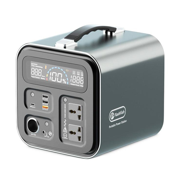 Solar Generator: CR-UA550, 600W